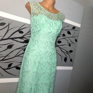 Elegant Mint Green Lace Dress.  NWT